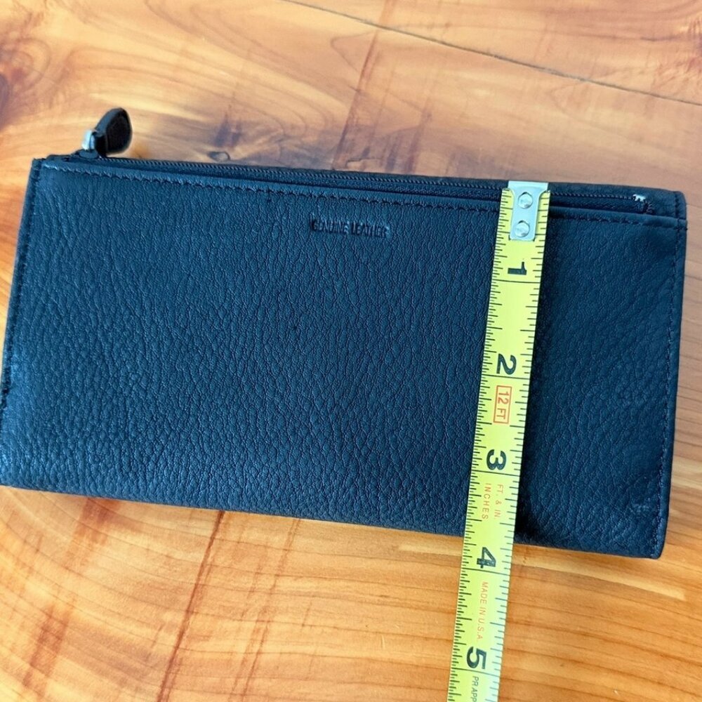 Fossil Genuine Leather Vintage Trifold Black Women's Wallet - Picture 8 of 9
